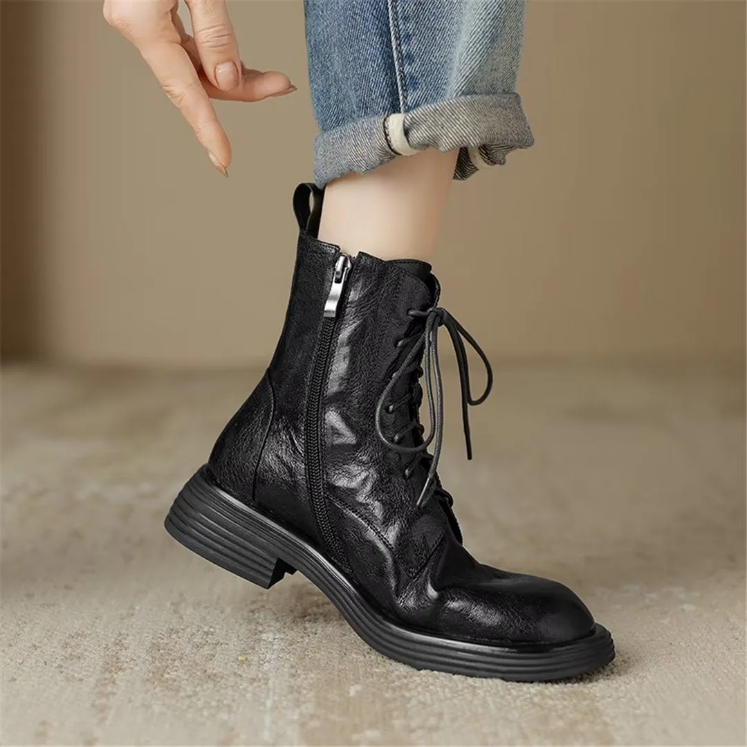 CrocRoundUp Lace-Up Winter Boots