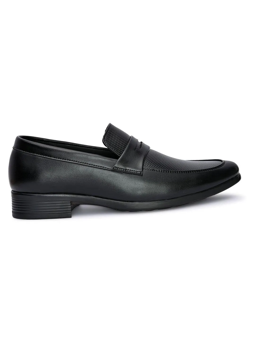 Hydes N Hues Men Black Solid Formal Loafers